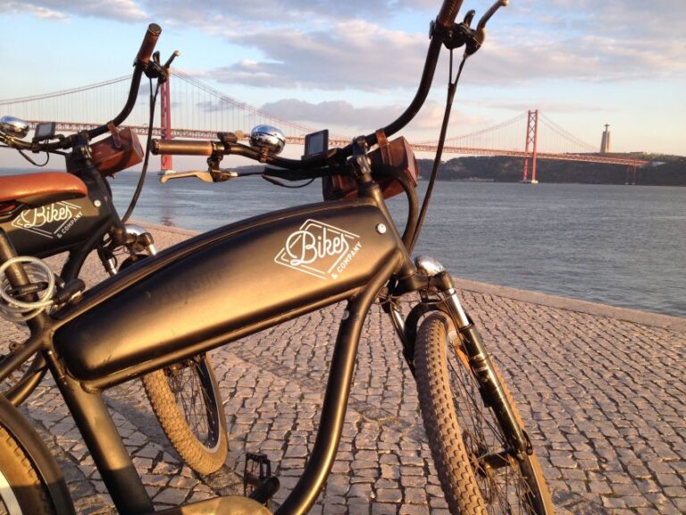 Lisbon: City Discovery E-Bike Rental With Map & Training