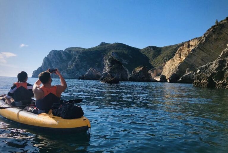 Lisbon: Full-Day Kayak Tour With Picnic and Transfer