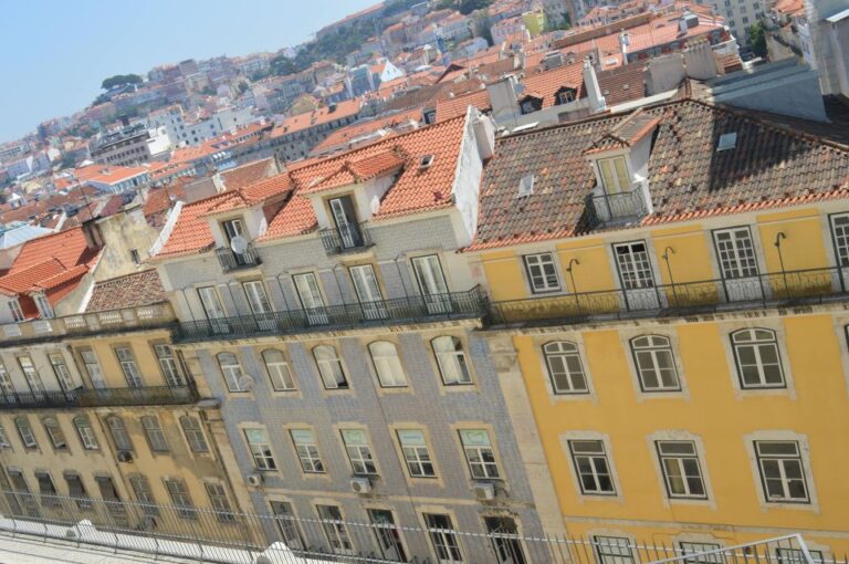 Lisbon: Private Rally For Families In English Activity Overview