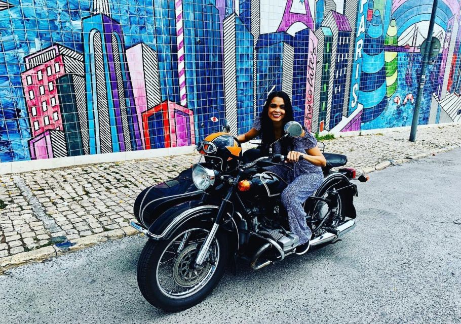 Lisbon: Sidecar Tour - Sightseeing in a Sidecar