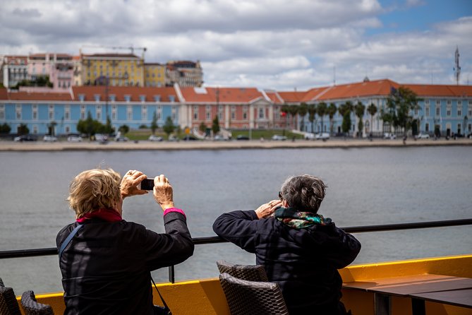 Lisbon Yellow Boat River Hop On Hop Off Tour Sights Included In The Cruise