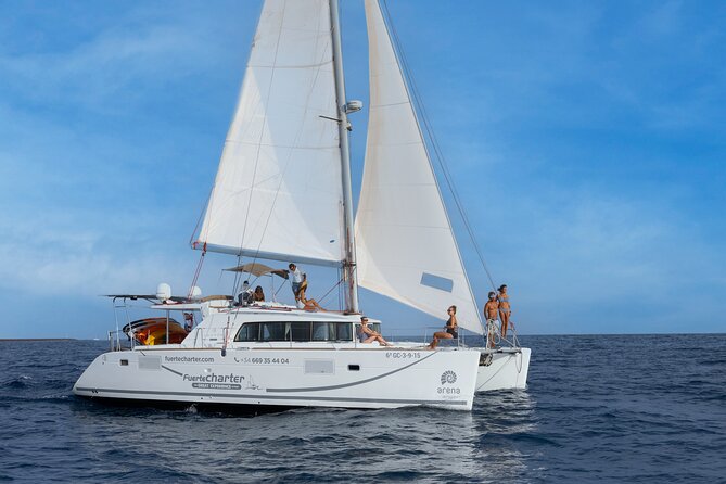 Lobos Island Half-Day Sailing Tour With Lunch