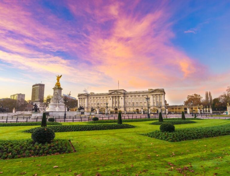 London: Buckingham Palace Ticket And Afternoon Tea Buckingham Palace Visit Overview