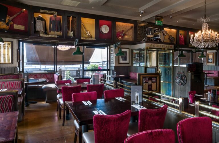 London: Hard Rock Cafe With Set Menu For Lunch Or Dinner Classic American Specialties