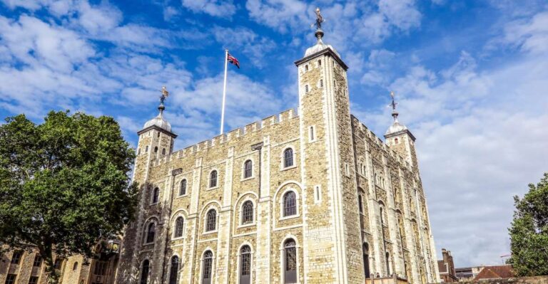 London: Tower of London and Tower Bridge Early-Access Tour