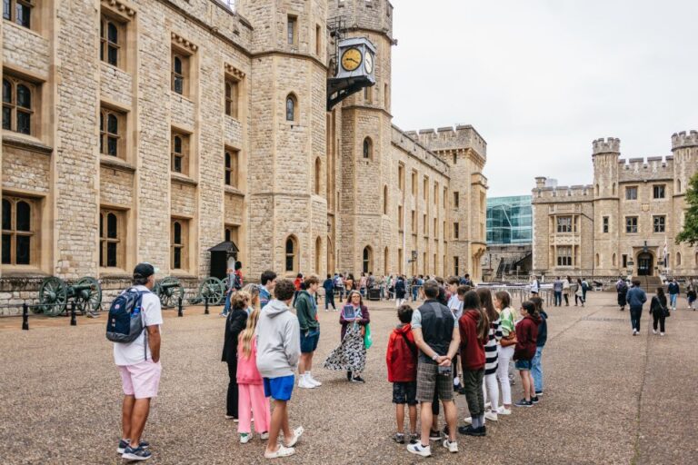 London: Tower Of London Tour & Thames River Cruise Tour Overview