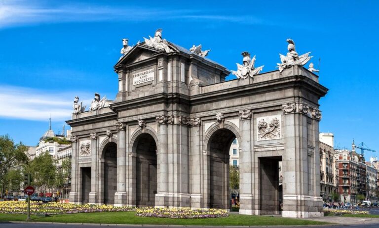 Madrid Private Historic Walking Tour Tour Overview