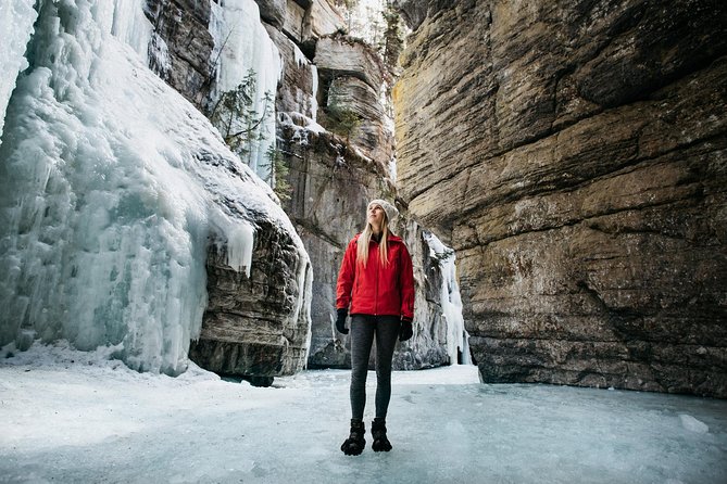 Maligne Canyon Icewalk Overview Of The Maligne Canyon Icewalk