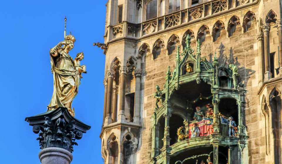 Marienplatz and Viktualienmarkt Private Tour and Tasting - Tour Overview