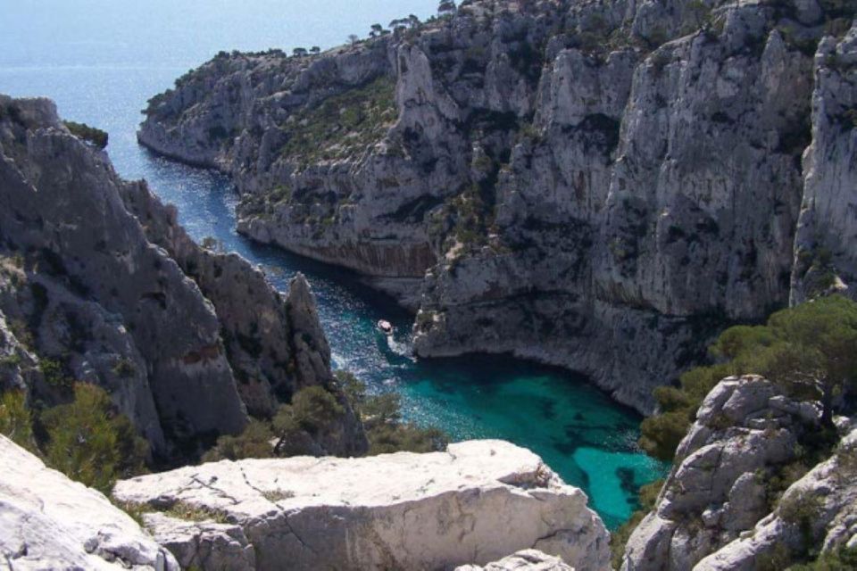 Marseille: Private 4-Hour Excursion To Calanques NP