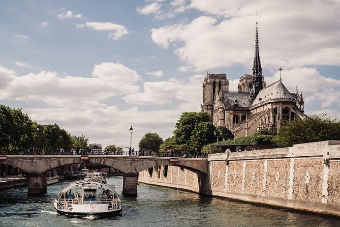 Medieval Quarter Tour With Sainte-Chapelle & Notre-Dame - Tour Overview