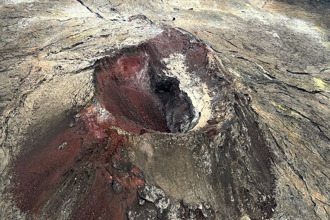 New Volcanic Eruption Area Helicopter Tour in Iceland