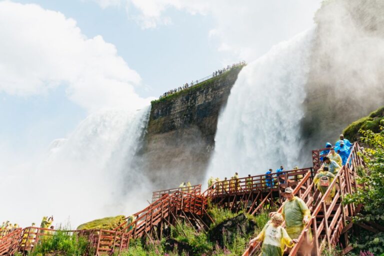 Niagara Falls: Tour With Boat, Cave, And Trolley And Guide Tour Overview