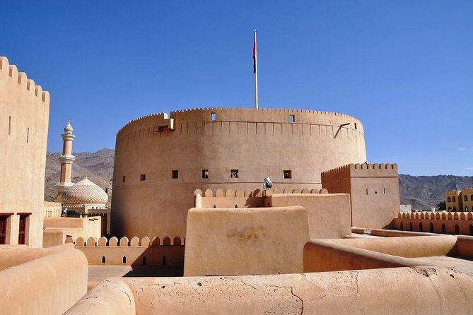 Nizwa And Jabal Shams Defending The City