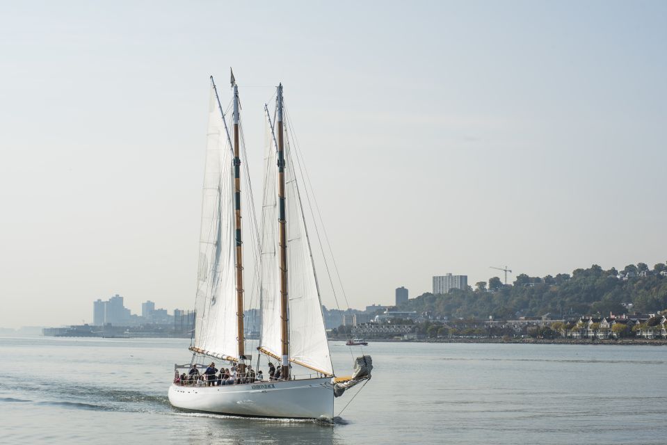 NYC: Hudson River Fall Foliage Sailing Trip - Activity Overview