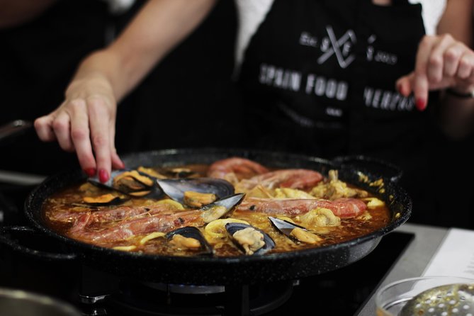 Paella Cooking Class in Malaga - Class Overview