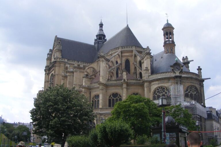 Paris 6 Hour Private Guided Walking Tour Tour Duration And Pickup