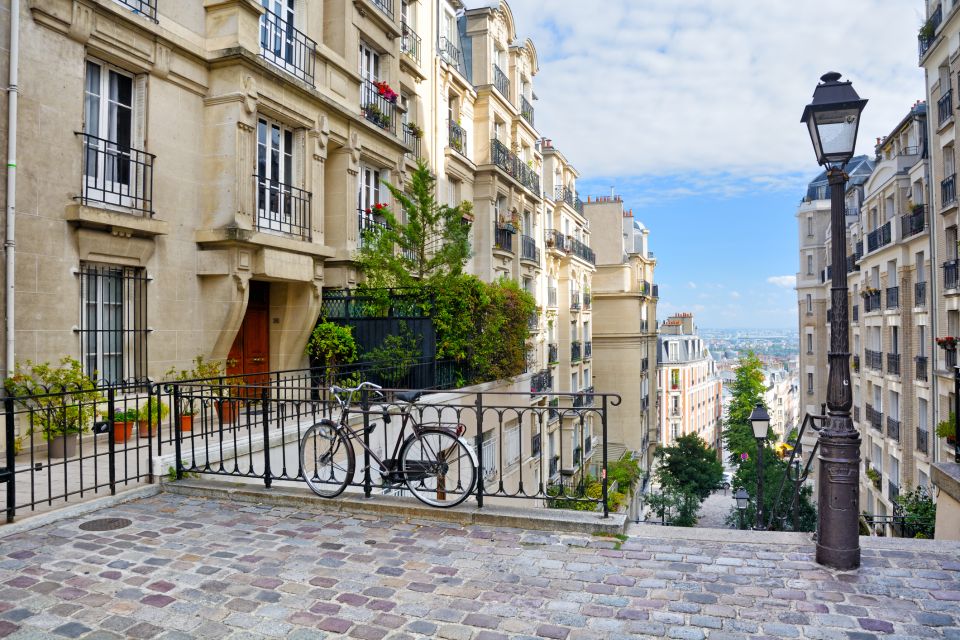 Paris: Montmartre and Sacré-Cœur Walking Tour - Tour Overview