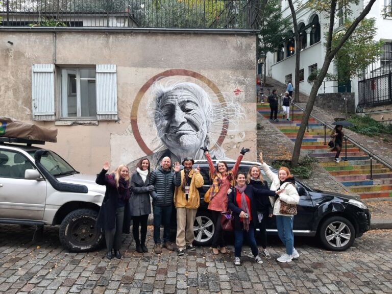 Paris: Montmartre Street Art Tour With an Artist