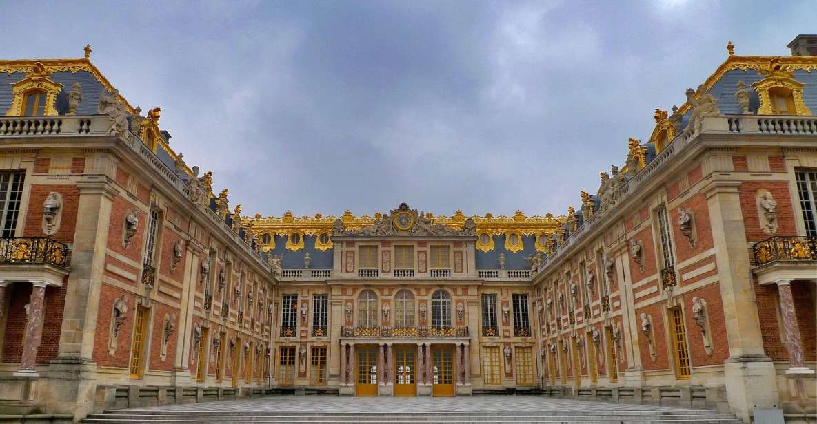 Paris: Private Van Transfer to Versailles - Activity Overview