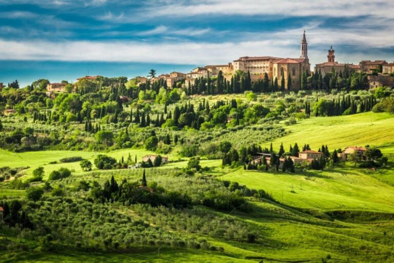 Pienza And Montepulciano With Cheese Farm Lunch Tour Overview