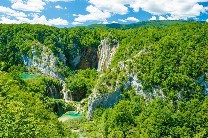 Plitvice Lakes Guided Tour From Zagreb - Tour Overview