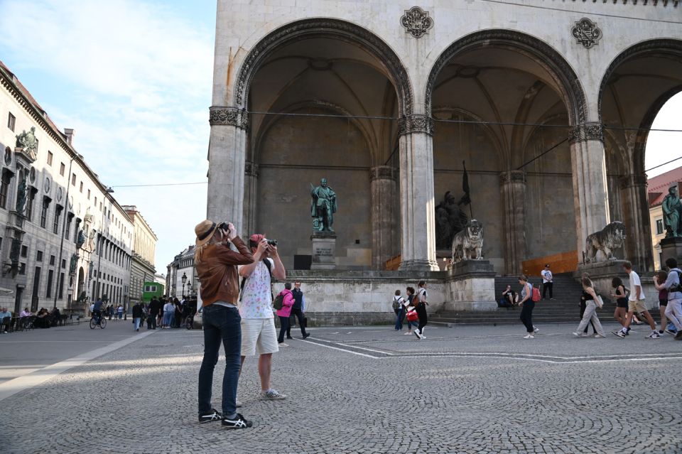 Polaroid Munich Tour - Tour Overview