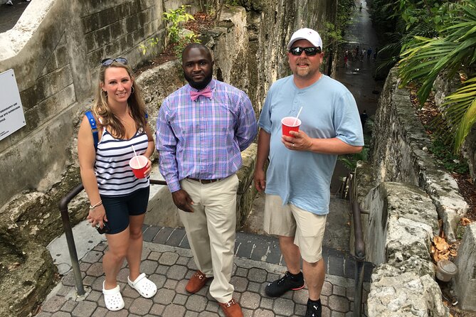 Private Beach Day/Guided TourThrough New Providence Island - Bahamian Culture and History