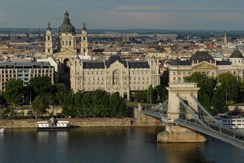 Private Day Trip to Budapest From Vienna - Tour Details