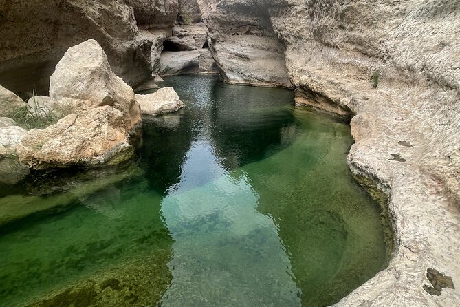 Private Day Trip To Wadi Shab, Fins Beach & Bimmah Sinkhole Inclusions