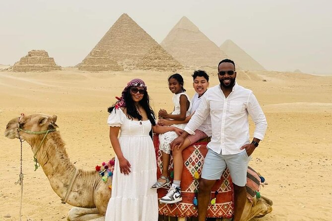 Private Full Day Tour in Pyramids of Giza, Memphis and Saqqara