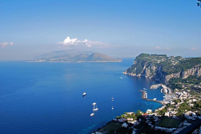Private Full Day Tour Sorrento Coast and Herculaneum by Van