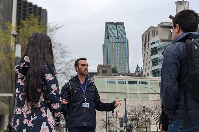 Private Guided Old Montreal And Downtown Walking Tour Tour Overview