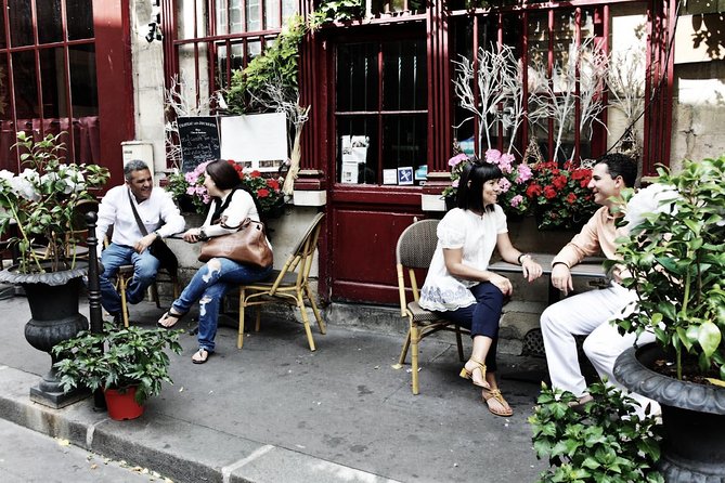 Private Photography Walking Tour Of Paris: Latin Quarter Or Montmartre Tour Options