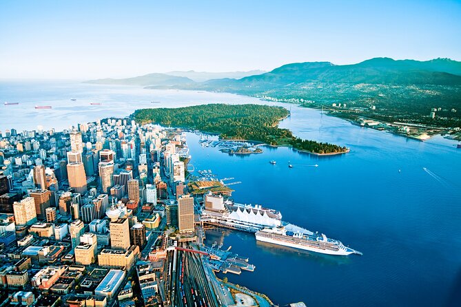 Private Port Transfer Canada Place Cruise Ship Terminal To Seattle / Sea Airport Highlights Of The Transfer