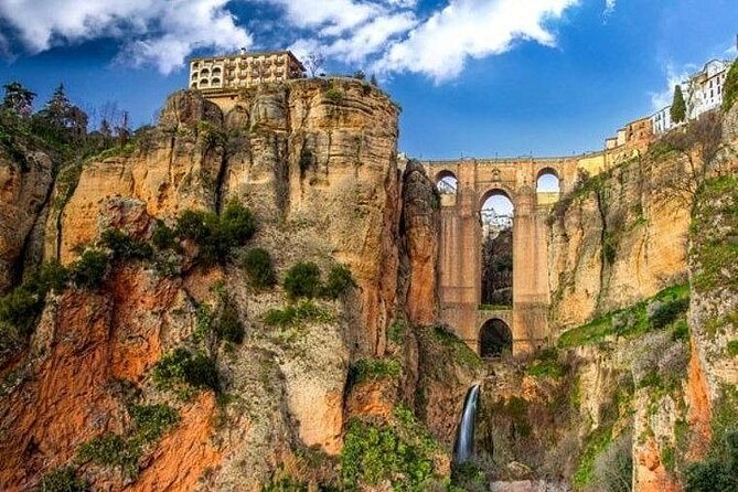 Private Tour Of Ronda And Setenil De Las Bodegas Tour Overview