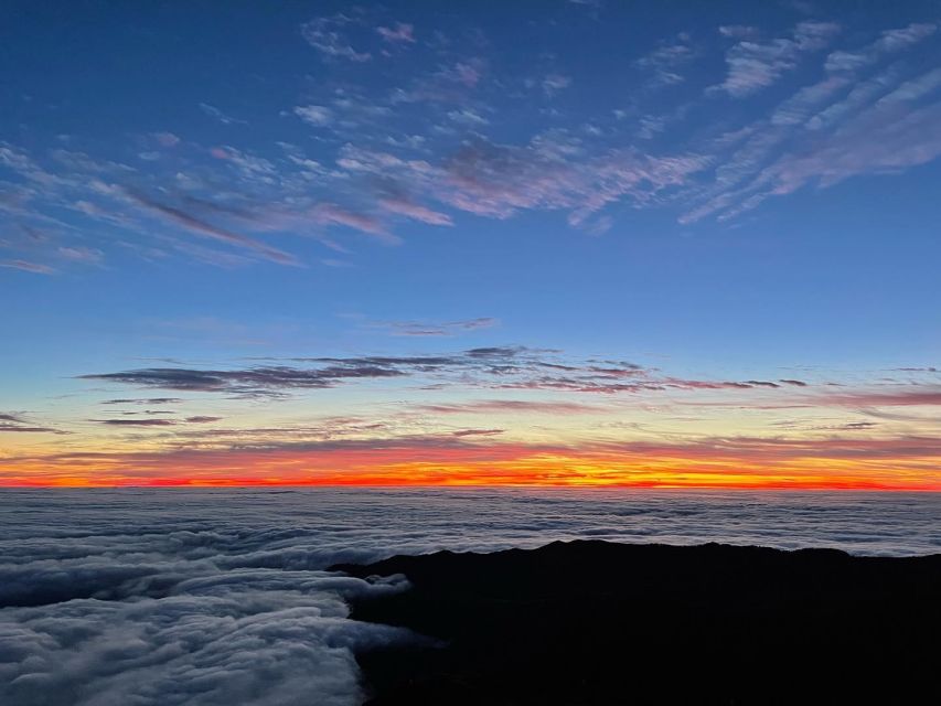 Private Tour:Pico Areiro -Pico Ruivo Hike With Sunrise - Tour Overview