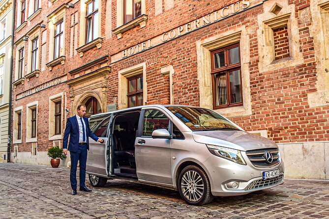 Private Transfer From/To the Krakow Airport - Service Inclusions