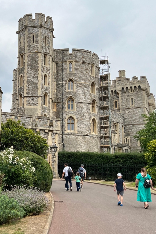 Private Trip To Windsor Castle And Stonehenge Trip Details