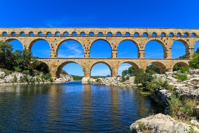 Provence In A Day Trip From Aix Hilltop Charm Of Les Baux