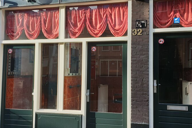 Red Light District Tour by Locals, Small Group or Private (Since 2022!) - Tour Description