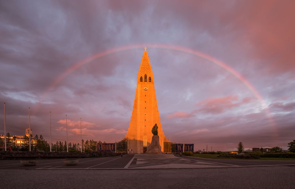 Reykjavik: 5-Day Iceland Vacation With Northern Lights Hunt - Package Overview