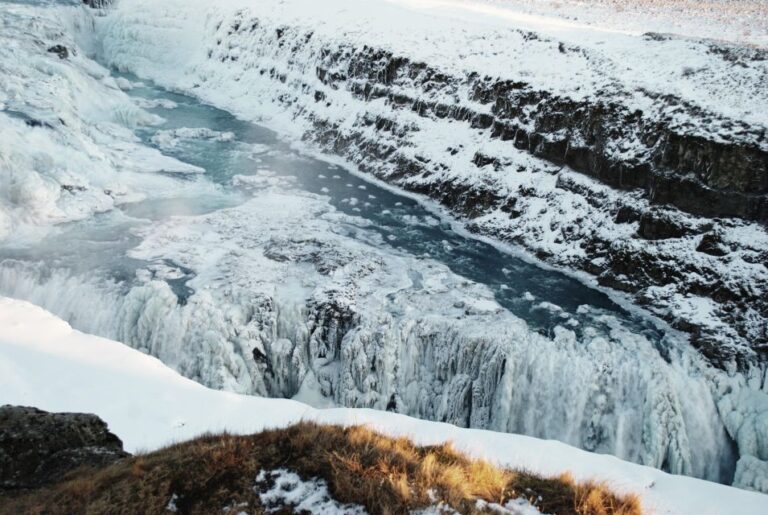 Reykjavik: Golden Circle Afternoon Tour Exploring Thingvellir National Park