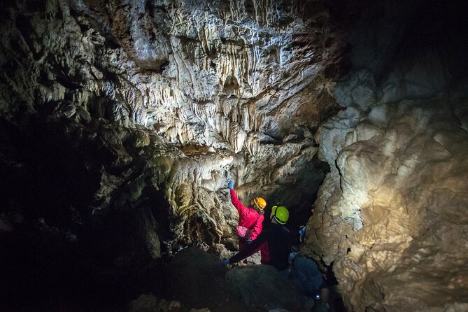 Riverbend Cave Explorer Overview Of Riverbend Cave Explorer