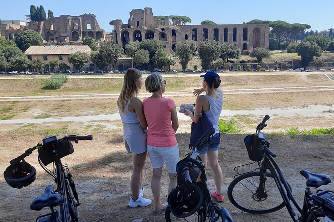 Rome Highlights By Electric Bicycle Private Tour