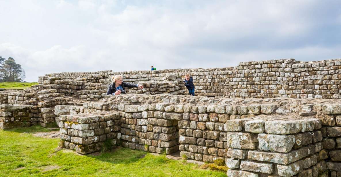 Rosslyn Chapel and Hadrians Wall Small Group Day Tour - Tour Details