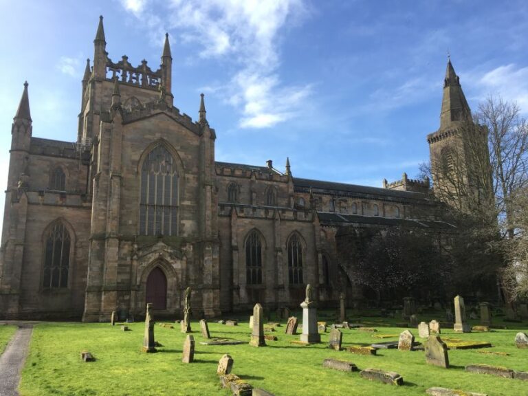 Rosslyn Chapel, Stirling Castle & Dunfermline Abbey Tour Tour Description