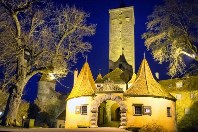 Rothenburg: First Discovery Walk And Reading Walking Tour Overview Of The Activity