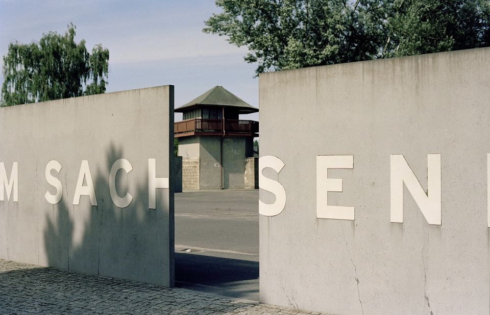 Sachsenhausen Memorial: Walking Tour From Berlin - Tour Overview