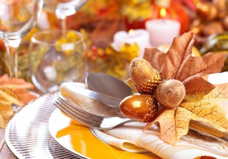 San Diego: Thanksgiving Day Buffet Brunch Or Dinner Cruise Thanksgiving Day Buffet Overview